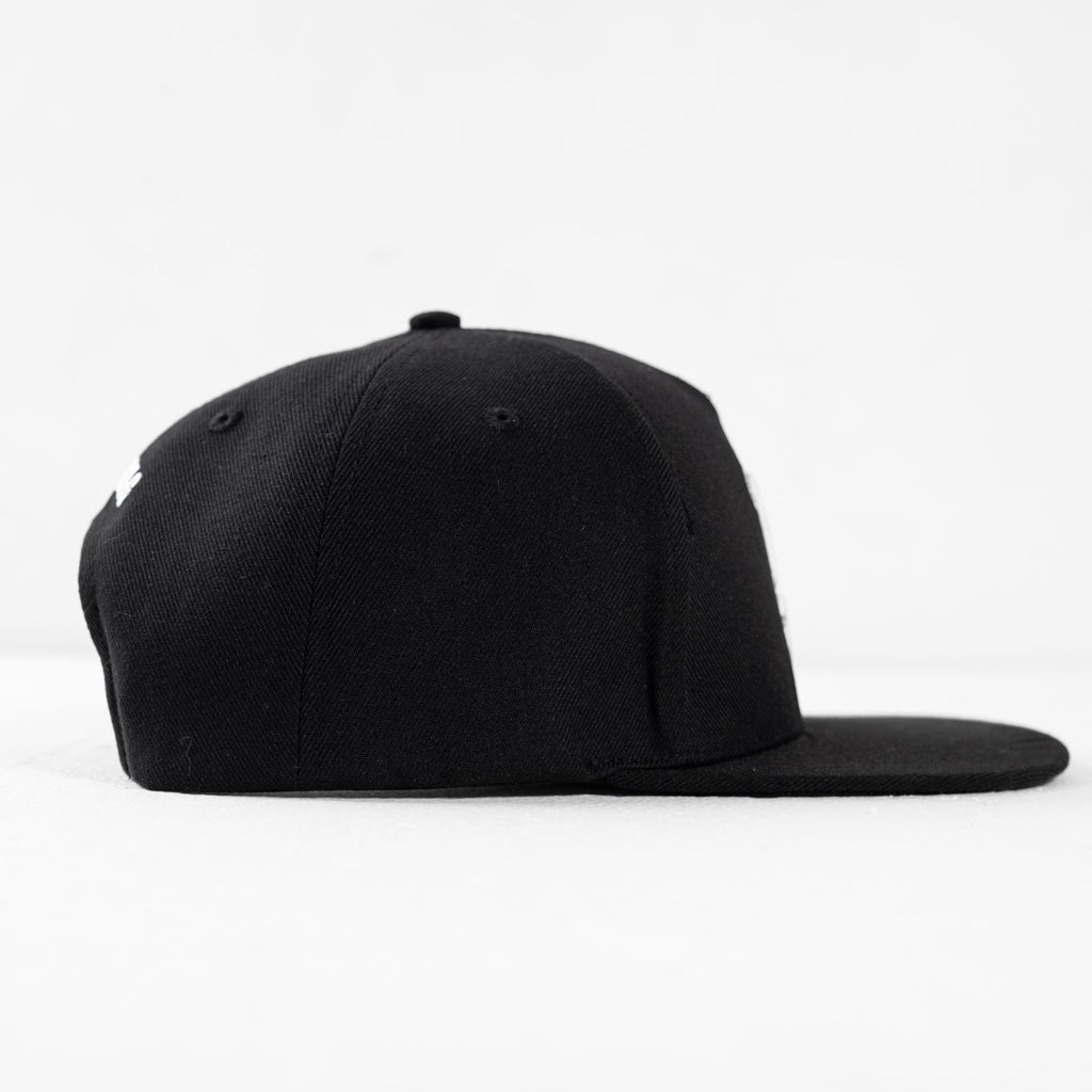 “VGZ Gothic” Snapback
